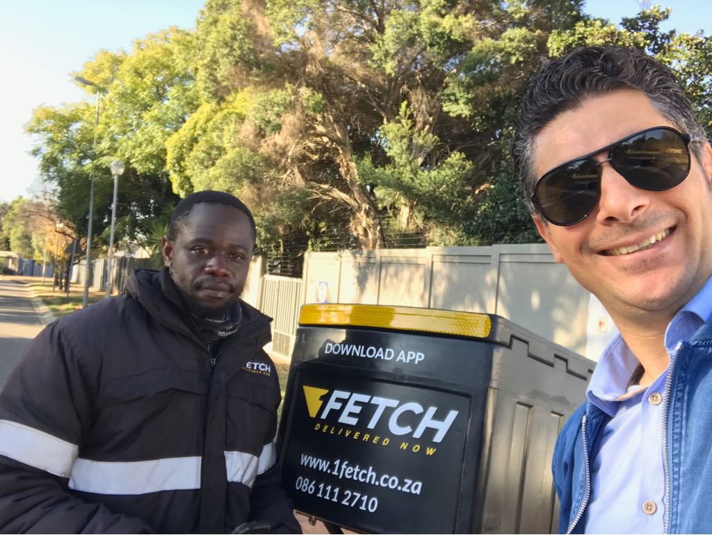 Picture-of-driver-and-customer